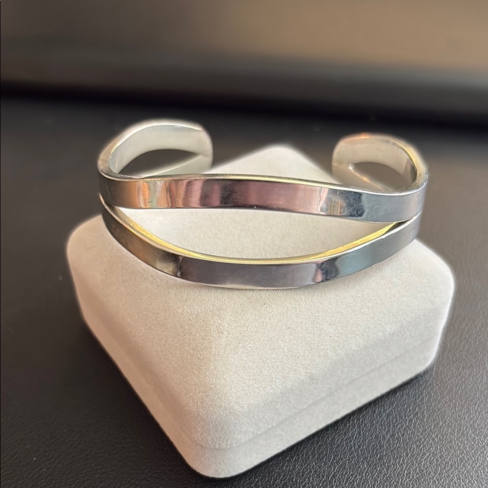 Silver Women's Bracelet